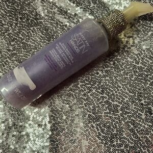 Mary Kay Satin Hands Hand Soap - 💜 Citrus/Lilacs